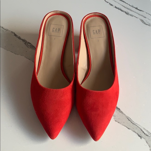 red mules